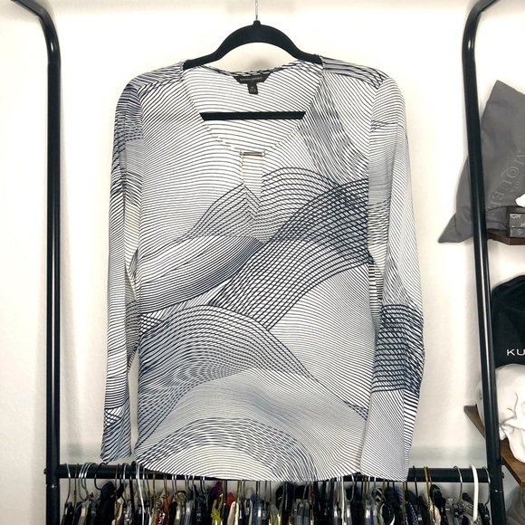 Banana Republic Sheer Geometric Top - Picture 1 of 9
